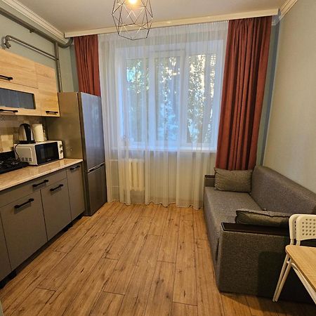 All New And Cozy Apartment In The Silence Center Chisináu Exterior foto